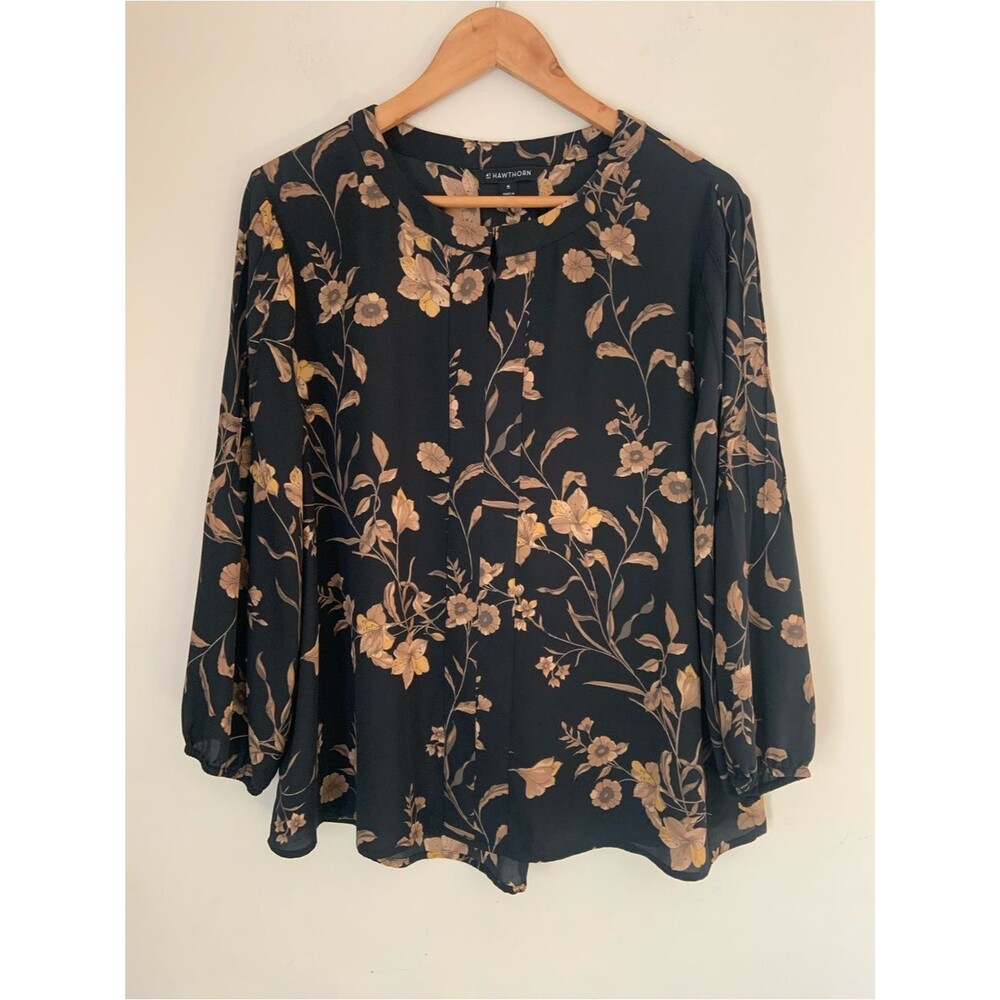 41 Hawthorn Black Floral Print Pintuck Sleeve Detail Long Sleeve Blouse Semi She